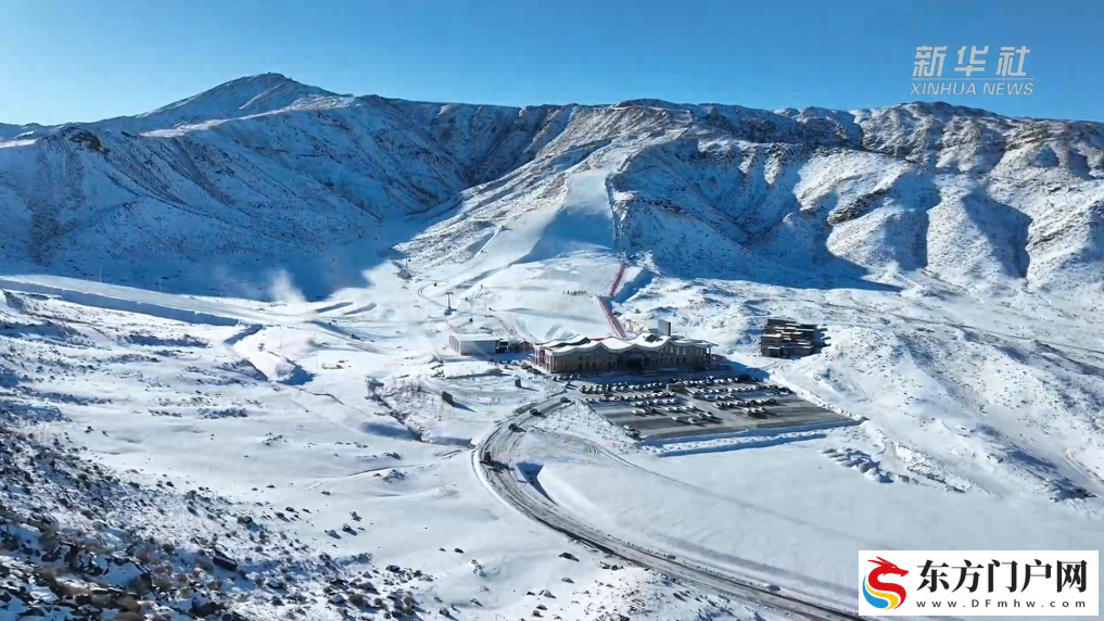 新疆阿勒泰地区开启今冬冰雪盛宴(图1)
