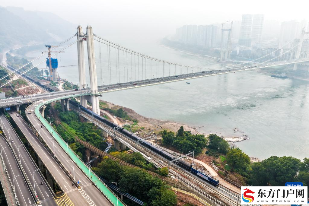 成渝铁路扩能改造工程稳步推进(图1)