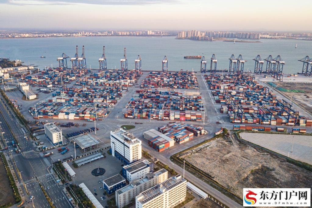 历史性时刻!海南自贸港正式启动全岛封关(图1) 历史性时刻!海南自贸港正式启动全岛封关(图1)